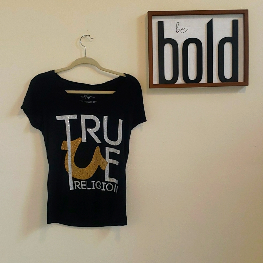 Sz Medium True Religion Black and Gold Tee